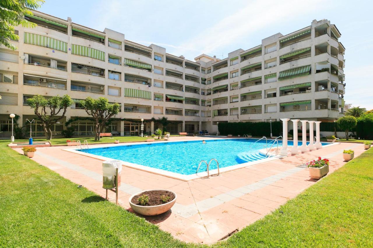 Uhc Marathon Apartments سالو المظهر الخارجي الصورة